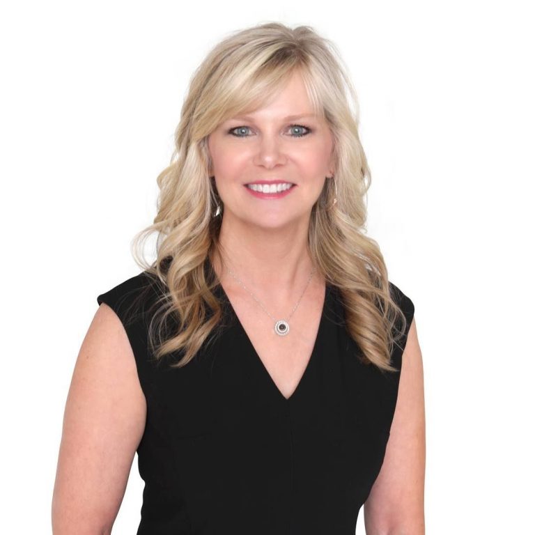 Stephanie Fontenot Ebby Halliday REALTORS Frisco 768x768